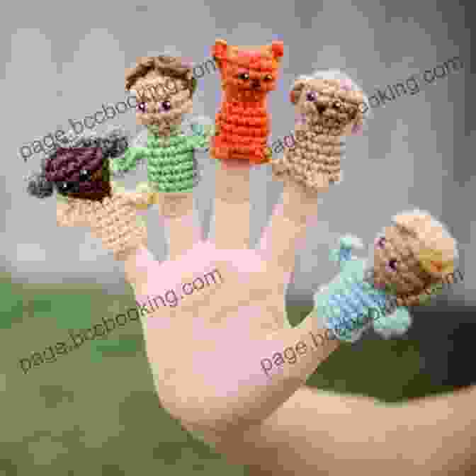 Oliver Clarke Crochet Pattern Finger Puppets Cover Crochet Pattern 3 Finger Puppets Oliver Clarke