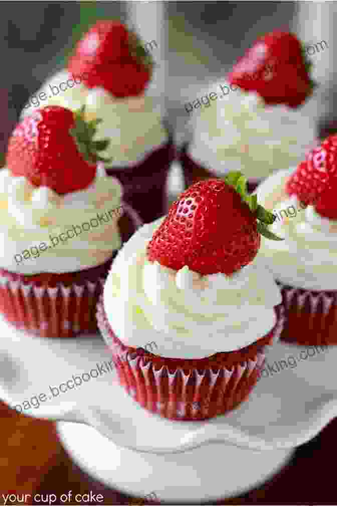 Red Velvet Little Cakes Cookbook Cover With Delicate Red Velvet Cupcakes Red Velvet (Little Cakes 4)
